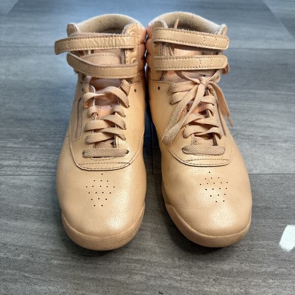 Vintage 1990s Old Skool Reebok Classic Desert Glow Women Size 8.5 - Picture 2 of 8